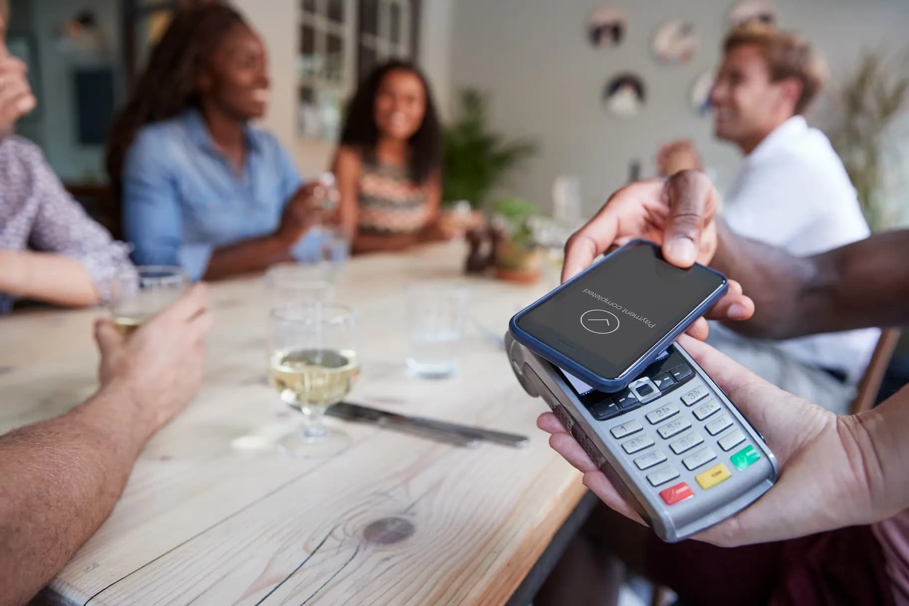 Pay-at-the-Table NFC terminal